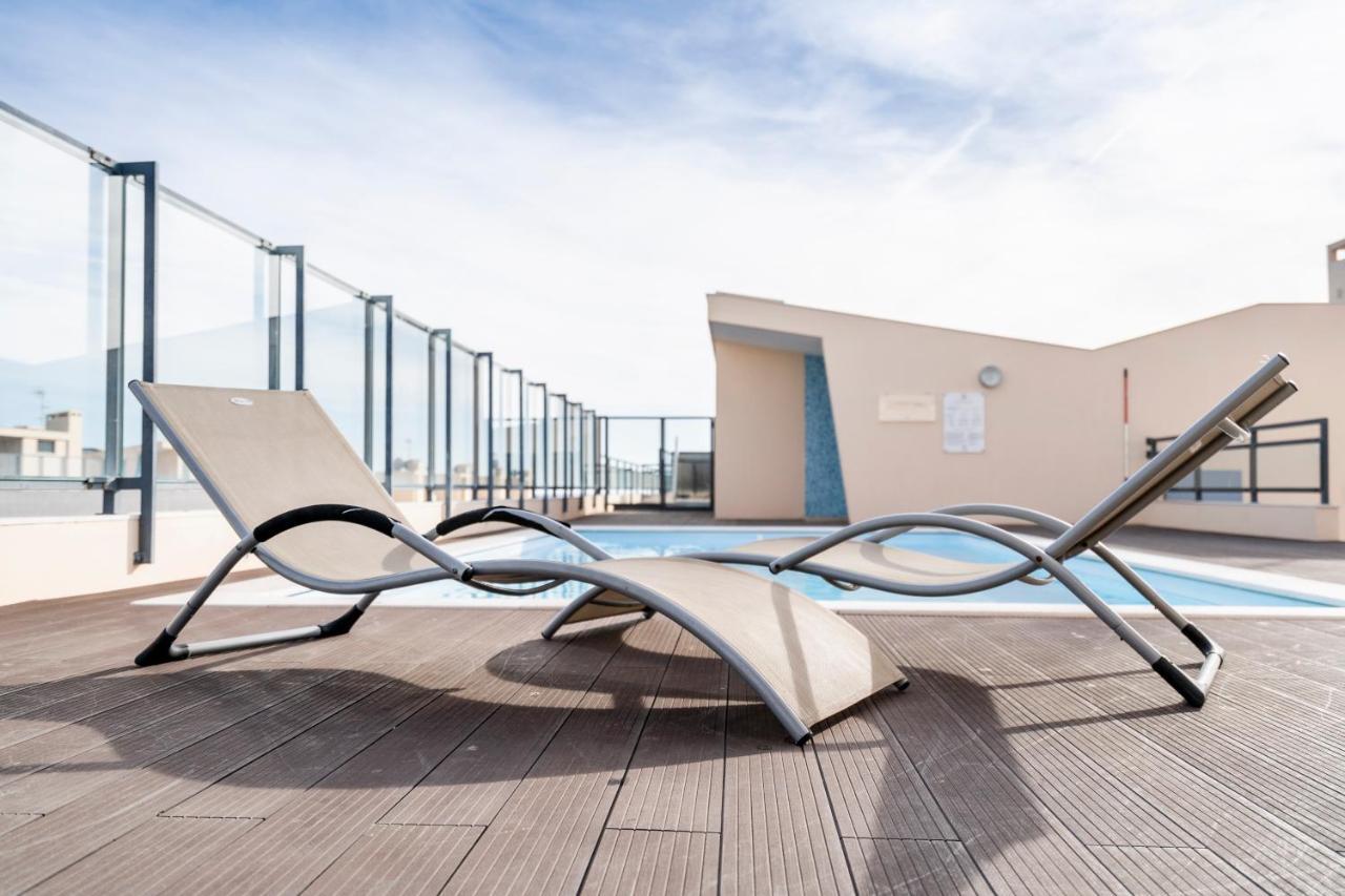 Oceanfront: Luxury Spectacular Sea Views And Pool Lejlighed Olhão Eksteriør billede
