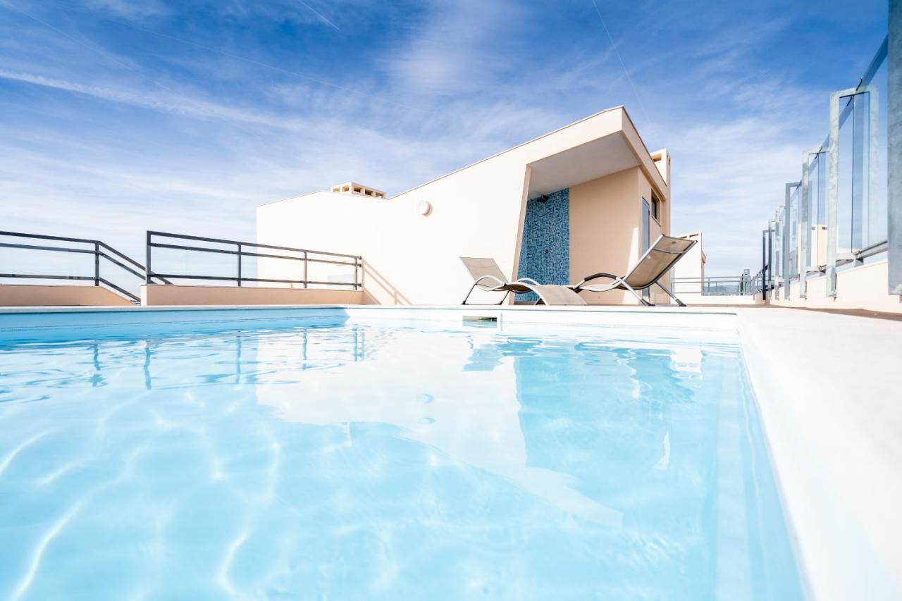 Oceanfront: Luxury Spectacular Sea Views And Pool Lejlighed Olhão Eksteriør billede