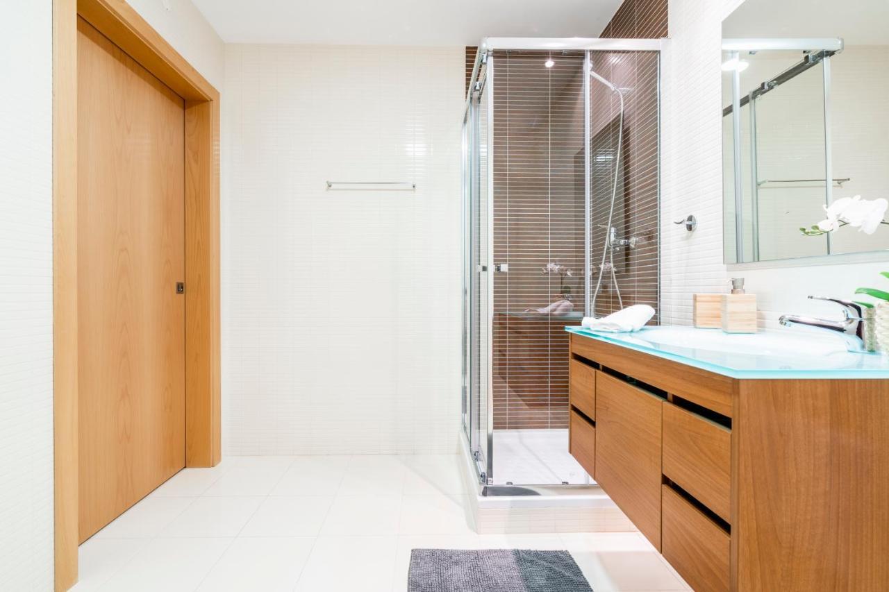 Oceanfront: Luxury Spectacular Sea Views And Pool Lejlighed Olhão Eksteriør billede